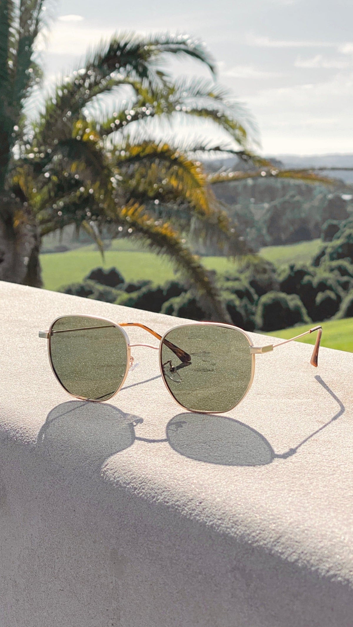 Karmen Sunglasses - Moss/Gold